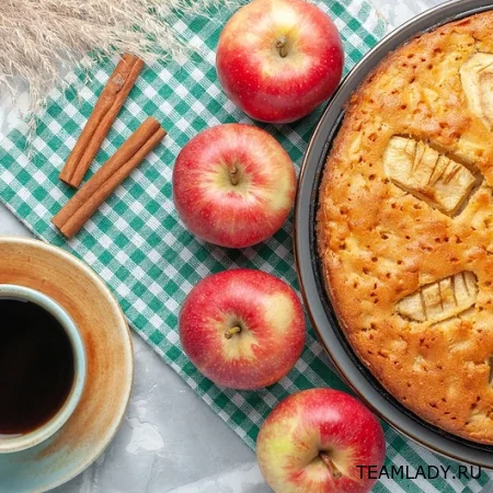 Выпечка на скорую руку на сковороде: 15 вкусных рецептов