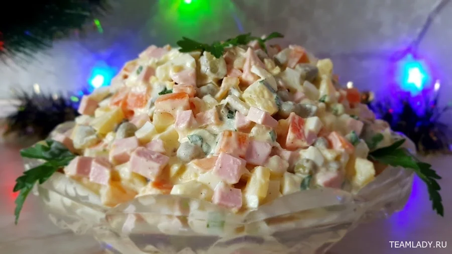 Оливье! Как приготовить вкусные овощи — картофель и морковь.